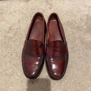 Size 8 mens Weejuns